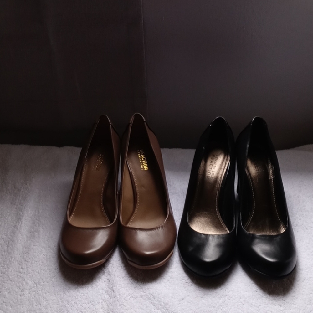 2pair of Kenneth Cole Reaction heels